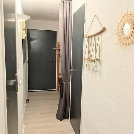 Terrasse Avec Piscine A 10 Min De La Apartamento Le Grau-du-Roi