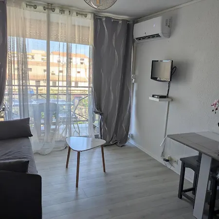 Terrasse Avec Piscine A 10 Min De La Apartamento